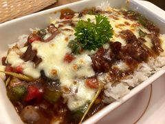 -樱花里音乐餐吧·牛扒椰子鸡(东圃店)
