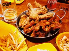 -BHC炸鸡(明洞总店)