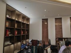 -梅花香里大酒店(郁金香路店)