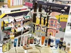 -DFS迪斐世(澳门美高梅店美妆世界)