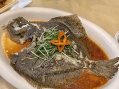 -鹏城人家海鲜酒家·23年老字号(较场尾店)