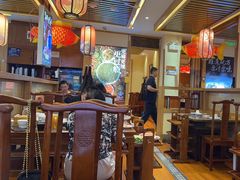 -沸炉重庆老火锅(军事博物馆店)