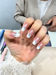 -晨·艺美甲美睫