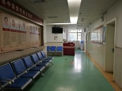-深圳市第二人民医院中西医结合分院门诊楼