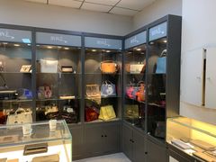 -用真奢侈品名表名包回收中心(朝阳万达店)