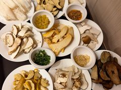 -天宜隆蘑菇宴火锅(石景山旗舰店)