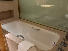 -青岛富力艾美酒店