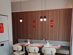 -必胜客(联投东方店)