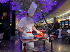 精品烤鸭-悦江(梅奔中心店)