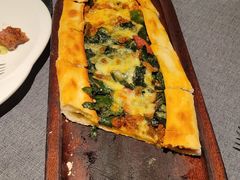 四季皮塔饼-Efes Turkish & Mediterranean Cuisine 艾菲斯餐厅(陆家嘴店)