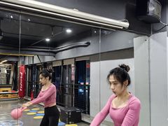 -帕瑞斯女子塑形健身(集美店)