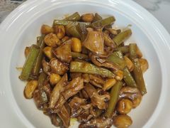 -鑫巴蜀小镇 · 水煮鱼专研店(玉桥店)