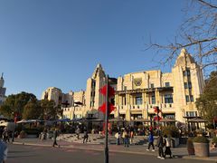 -比斯特上海购物村精品奥特莱斯