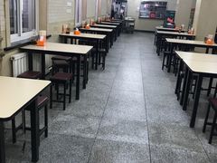 大堂-白鹤大冷面
