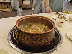 -菌海森林·非遗野生菌火锅(西山区滇池路摩根道店)