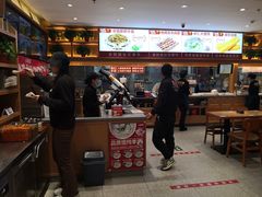 -南城香·饭香串香馄饨香(青年路店)