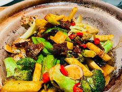 豆豉鲮鱼杂菜煲-漢舍中国菜馆(889广场店)