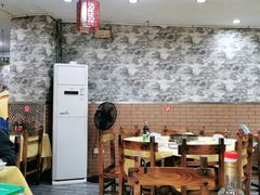 大堂-濠轩阁特色生蚝火锅(水湾路店)