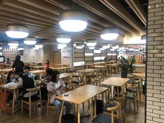 大堂-七鲜超市(万向城店)