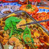 连尖椒都可以直接下饭，太巴适了～秘制酱牛骨