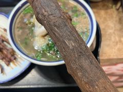 -云阿蛮云南生烫牛肉米线(奉贤路店)