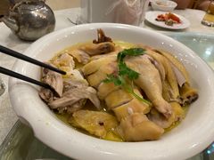-东豪园林海鲜酒家(南港路辅路店)