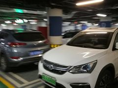 -凯德Mall新都心-停车场