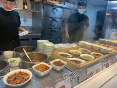 自助取餐区-老乡鸡(上海品尊国际中心店)