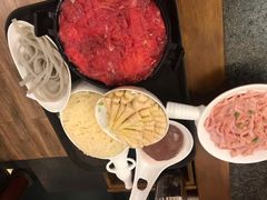 -小天鹅火锅·一线江景洪鼎旗舰店(洪崖洞店)