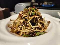 -泉味道贵州厨房(三里河店)
