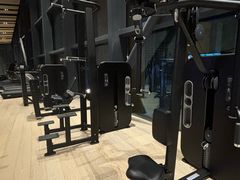 -漠浔MOTION健身(虹桥国际展汇店)