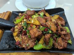 -老码头黑皮肘子锅包肉(文政街店)