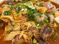 -老钟家烤羊排·敦伊阁清真餐厅胡羊焖饼