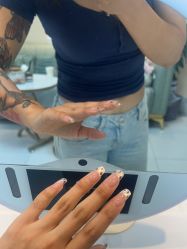 -赢韵美甲美睫瑞士净斑中心