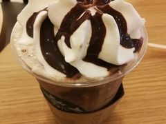 -星巴克臻选(威海威高广场店)