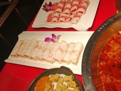 精品肥牛-谭鸭血老火锅(万象九宜城店)
