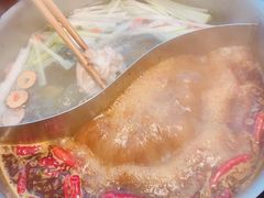 -鼎盛山海火锅(北戴河刘庄夜市老虎石浴场店)