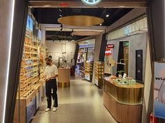 -MUJOSH木九十眼镜(日月光店)