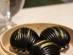 黑金流沙包-珍呈中餐厅•粤川淮扬新疆(乌鲁木齐康莱德酒店)