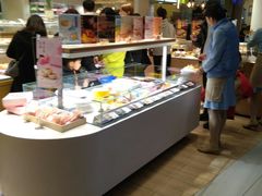 面包甜点陈列柜-好利来(龙首印象城店)