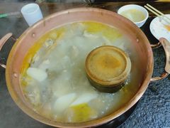 -朴小妹人参鸡汤火锅(长白山万达店)