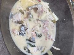 -鲜潭蒸汽石锅鱼(五道口购物中心店)
