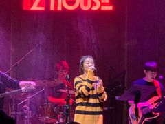 -TZ House音乐现场(来福士中心店)