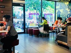 大堂-麦当劳(田林好又多店)