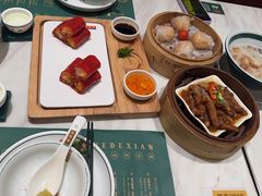 -悦得闲广式点心茶楼(蓝鲸世界店)