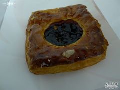 蓝莓丹麦-西点坊(浦东香格里拉店)