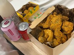 -BHC炸鸡(明洞总店)