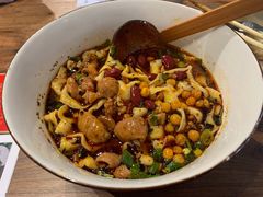 -麻婆婆白家肥肠粉(海岸城店)