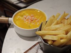 -麦甜创意轻食餐厅(西康路店)