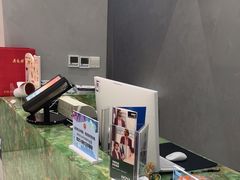 -吴良材眼镜(南翔印象城MEGA店)